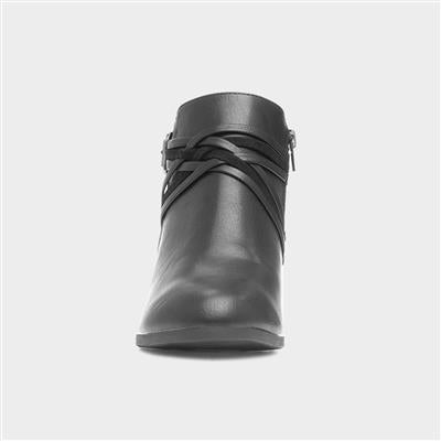 Cushion Walk Andrea Womens Black Heeled Boot