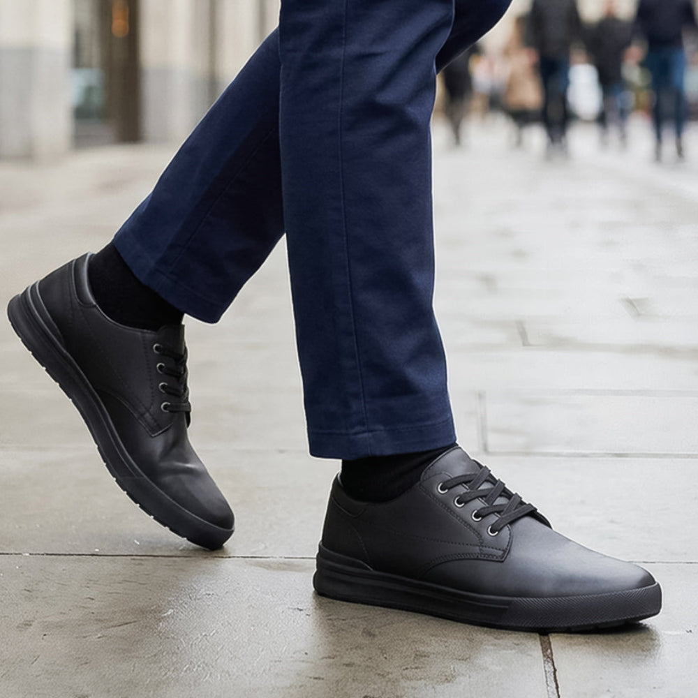 Men's Lace-Up Casual Shoe with Textured Toe Cap