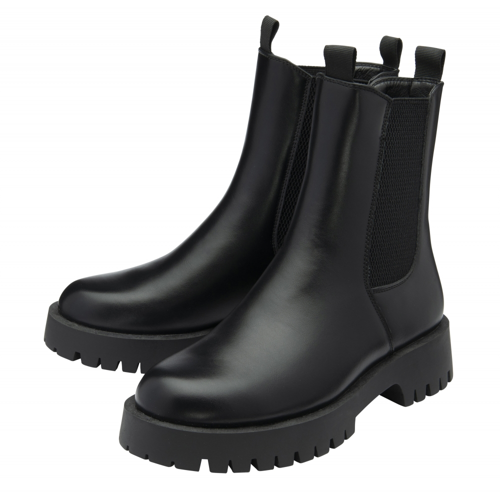 Ravel Ness Pull-On Ankle Boots - Black