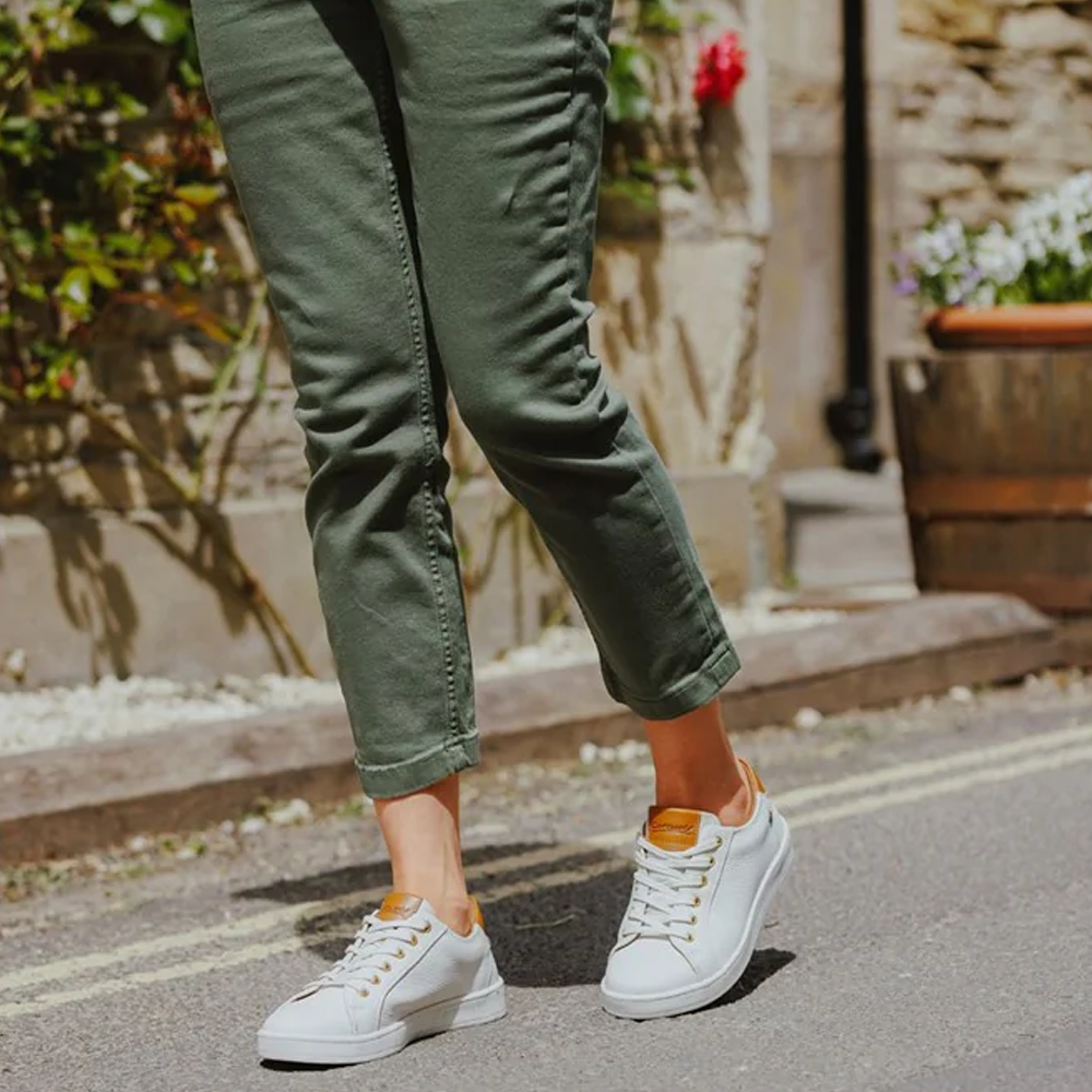 Cotswold Women Radcot Shoe - White