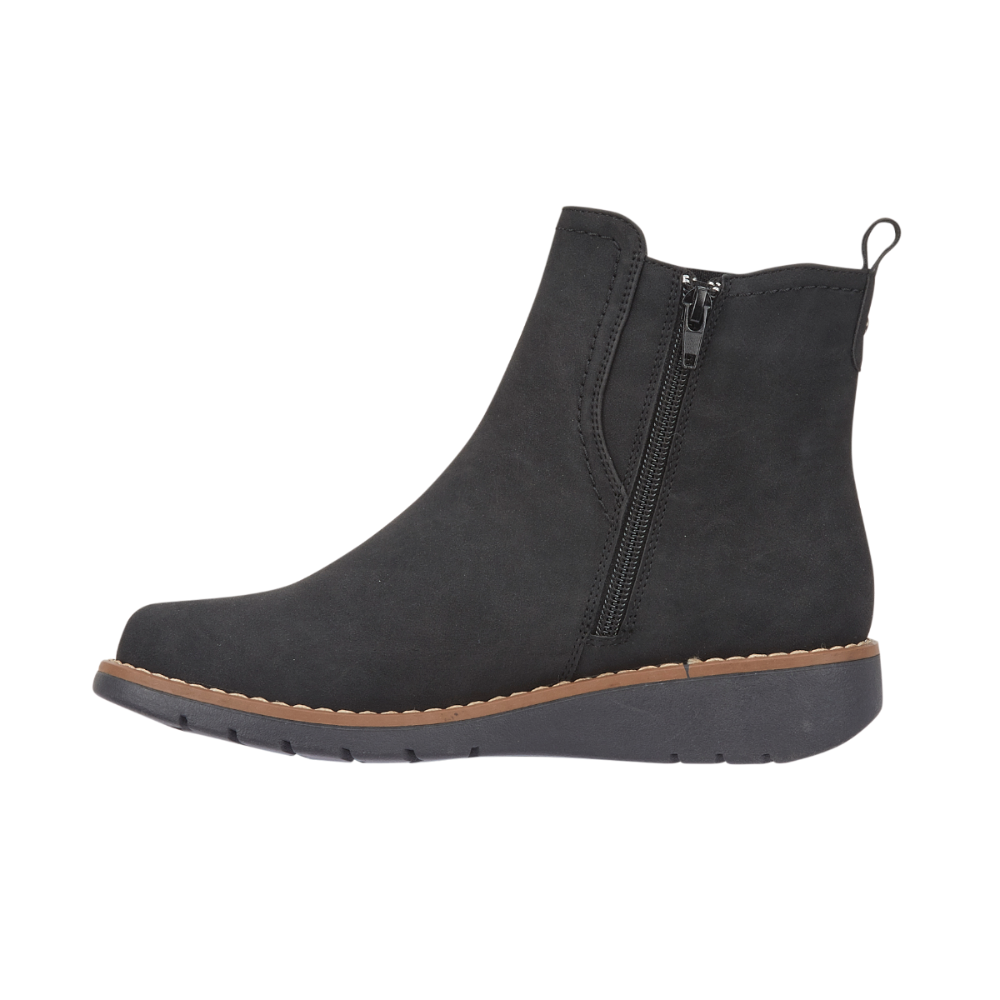 Women’s Black Comfort Chelsea Ankle Boots