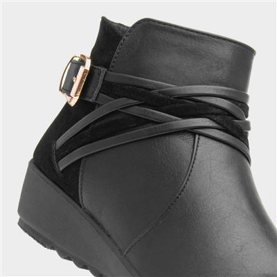 Cushion Walk Womens Norma Wedge Ankle Boot - Black