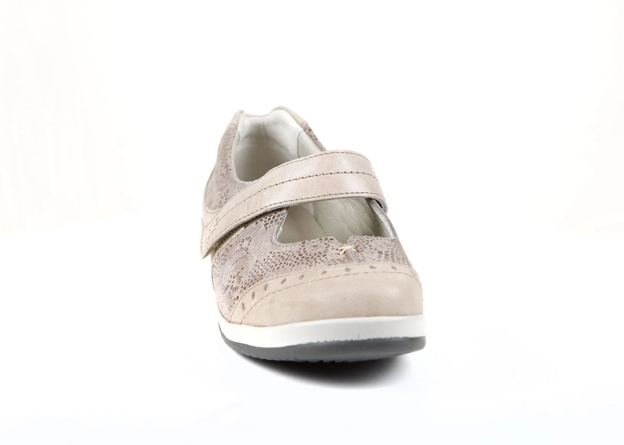 Sandpiper Women Filton Ladies Extra-Wide Shoe for High Instep - Beige