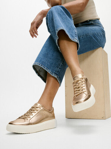 FitFlop RTG Metallic-Leather Trainers - Platino